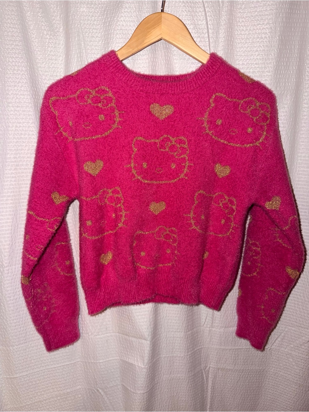 Hello Kitty Sanrio Pink Fuzzy Knit Sweater Girls Size XL 14/16 Gold Hearts Cozy